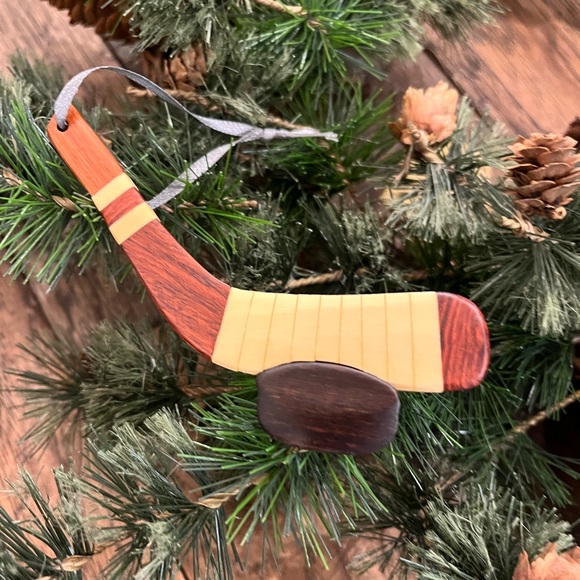 6 NEW! Hockey Stick Double-sided Wood Intarsia Christmas Tree Ornament SET OF 6 - Picture 5 of 5